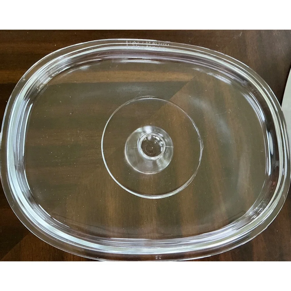 CorningWare Vintage French White Oval Casserole Dish with Pyrex Glass Lid 2.5 Qt
